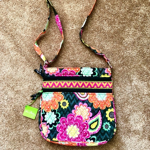 Vera Bradley Handbags - NWT Vera Bradley Crossbody Bag Triple Zip Hipster